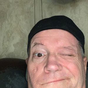 Meet your Posher, Adrian